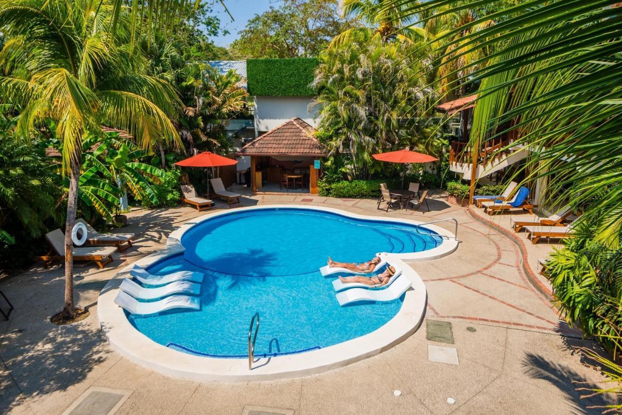 The Coast Beachfront Hotel Tamarindo Exterior photo