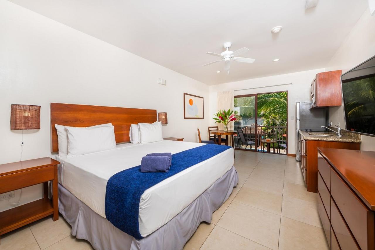 The Coast Beachfront Hotel Tamarindo Exterior photo