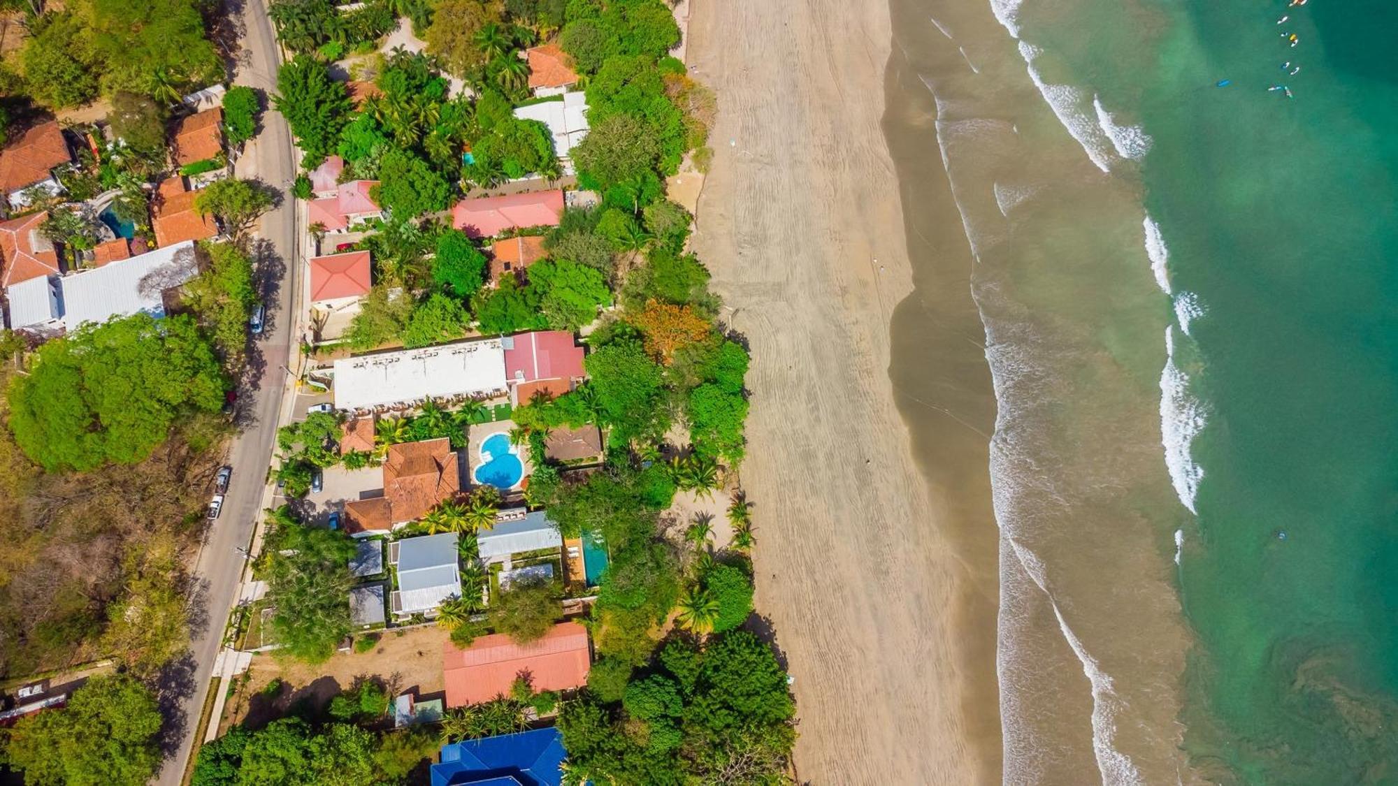 The Coast Beachfront Hotel Tamarindo Exterior photo