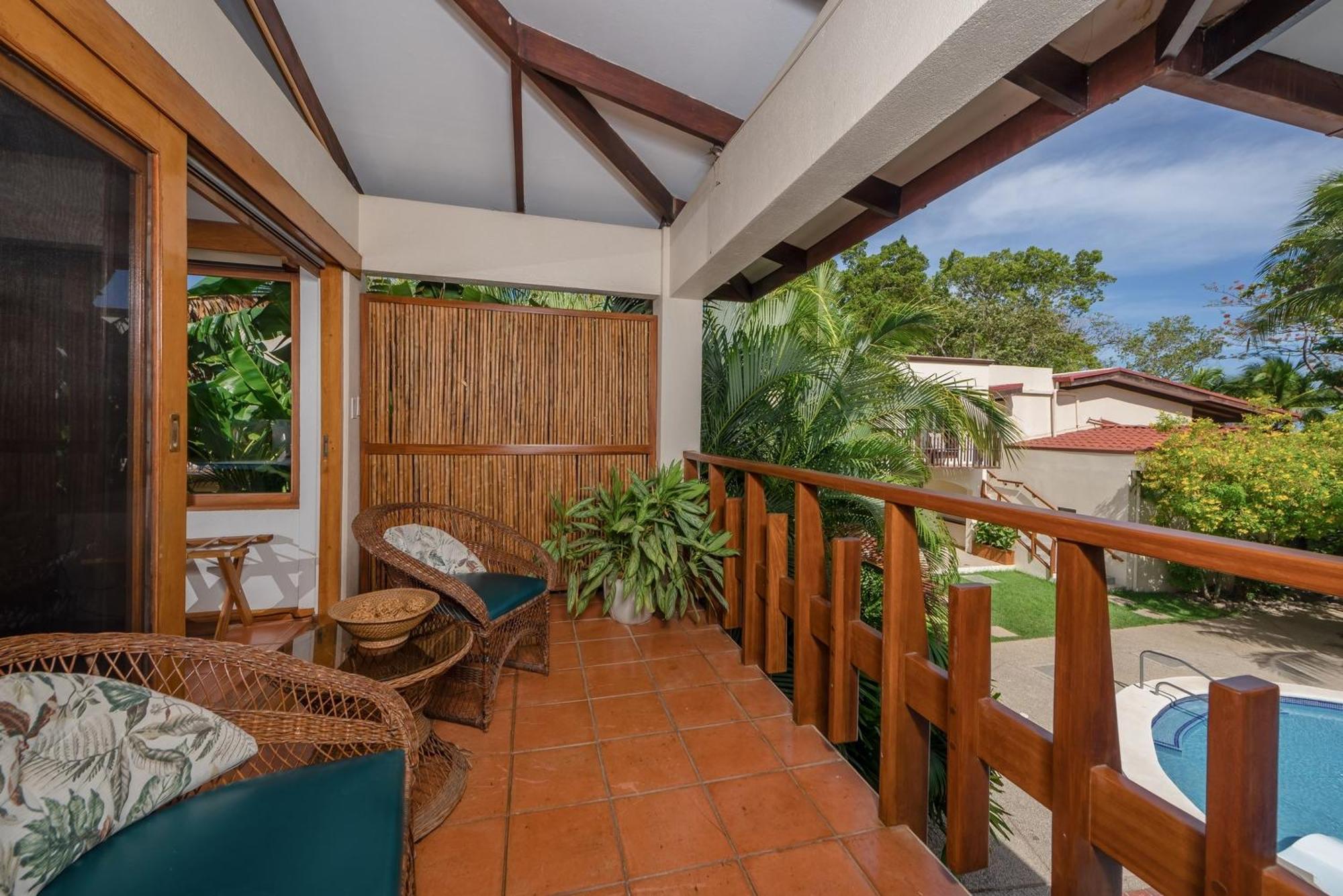 The Coast Beachfront Hotel Tamarindo Exterior photo