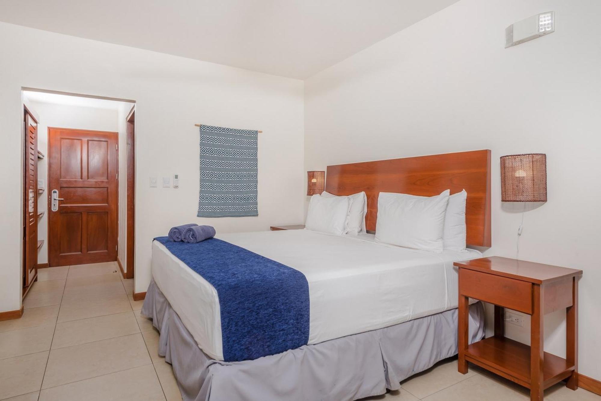 The Coast Beachfront Hotel Tamarindo Room photo